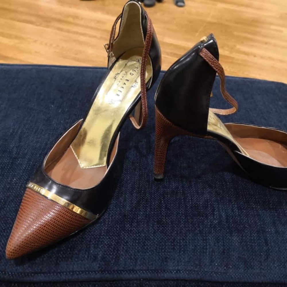 Ted baker London heel